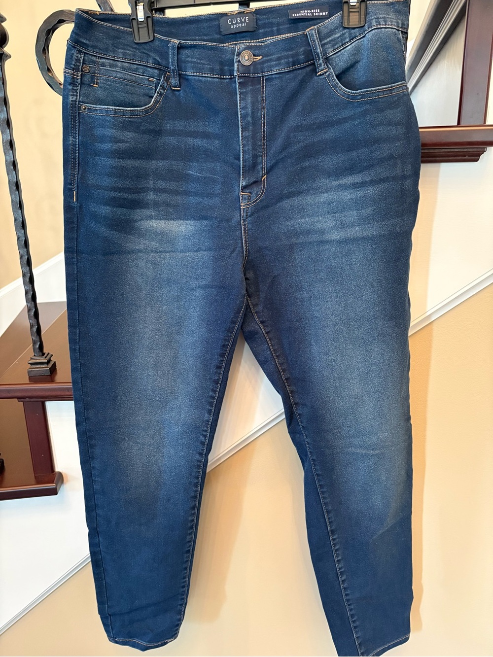 Curve Appeal Women’s Skinny Jeans in Dark Blue Wash